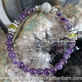 Bracelet en Améthyste claire et Olivine (Péridot) avec fermoir aimanté