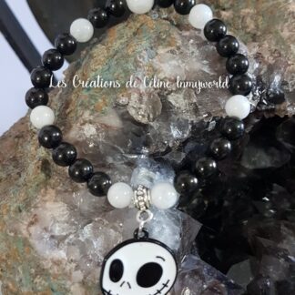 Bracelet en shungite et pierre de lune avec Monsieur Jack