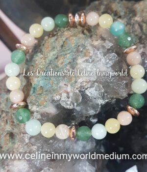 Bracelet pour apaiser les peurs et la dépression, aide pour la confiance en soi. En Jade jaune, Jade vert, Héliolite, Amazonite bleue et perles d'Hématite plaquées couleur argent et or rose.