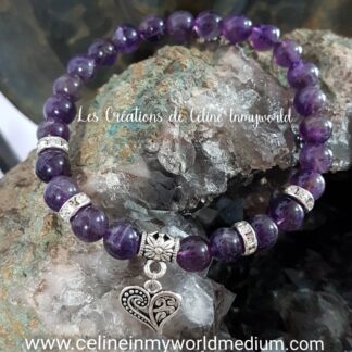 Bracelet en Améthyste foncée avec coeur