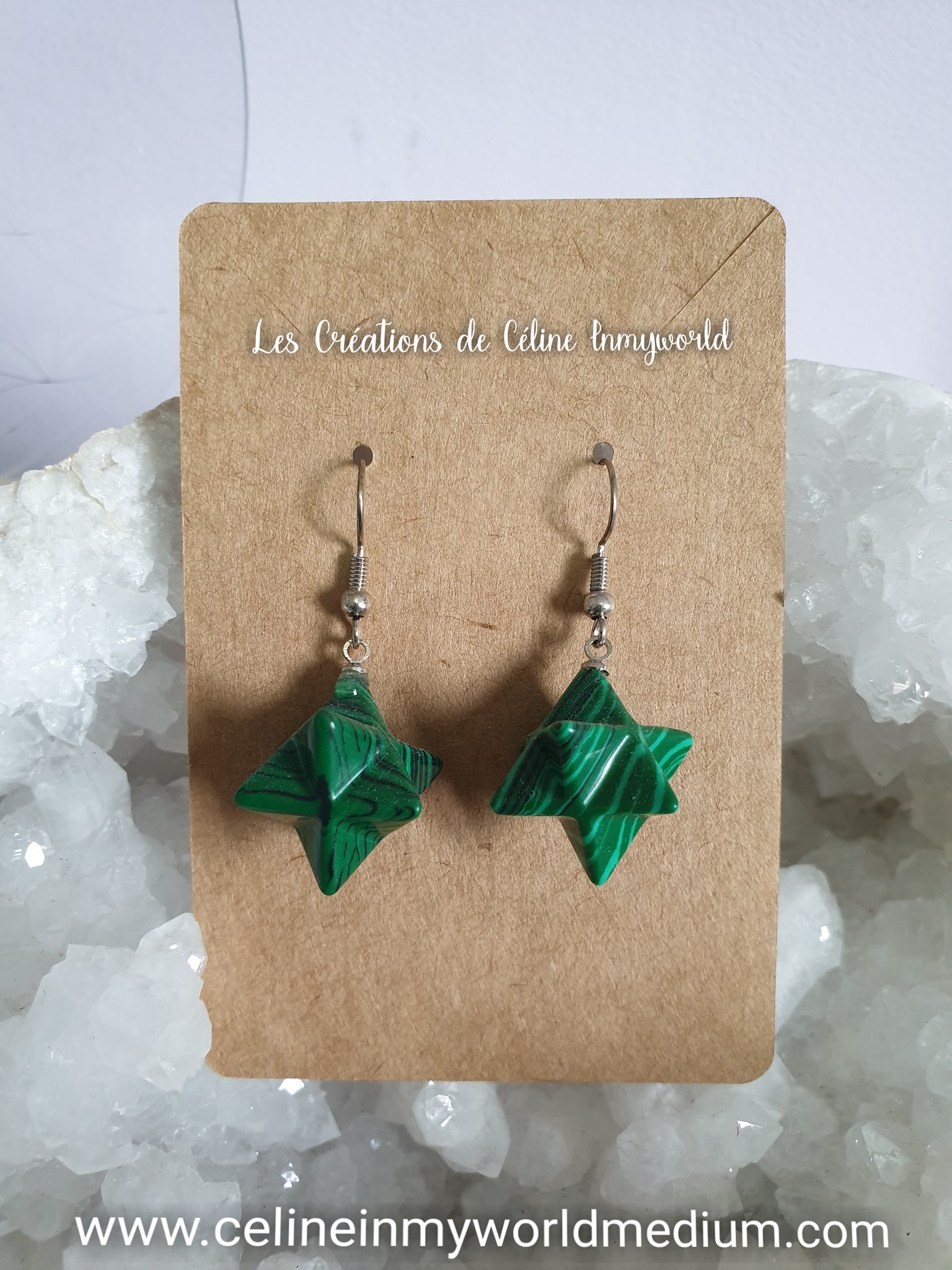 Boucles d'oreilles Merkaba pour l'épanouissement spirituel, en poudre de Malachite et résine reconstituée
