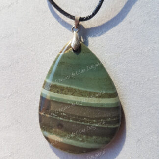 Pendentif goutte en Agate