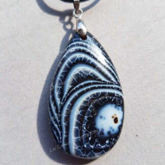 Pendentif goutte en Agate du Botswana (1)