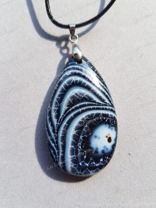 Pendentif goutte en Agate du Botswana (1)