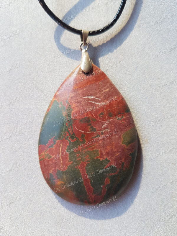 Pendentif goutte en Héliotrope (1)