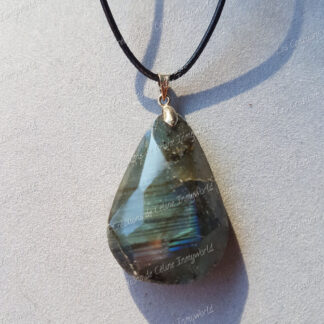 Pendentif goutte en Labradorite (1)