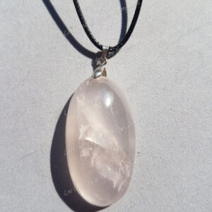 Pendentif ovale en Quartz rose (1)