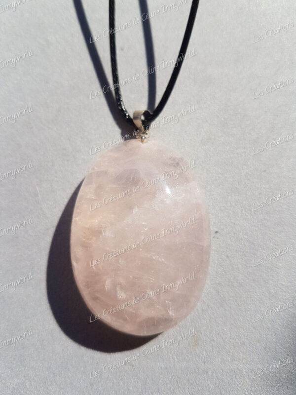 Pendentif ovale en Quartz rose (2)