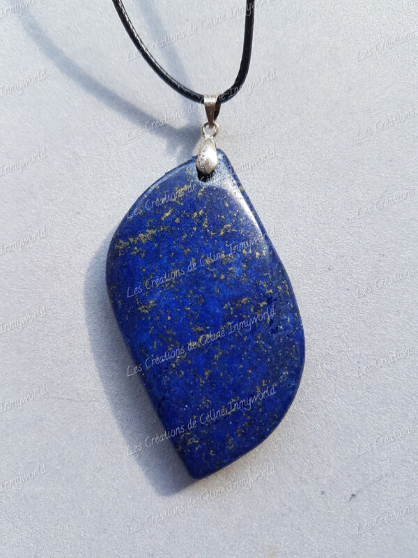 Pendentif pierre en Lapis-lazuli