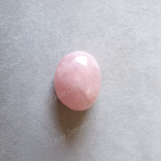 Pierre roulée en Quartz rose modèle n°5