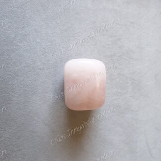 Pierre roulée en Quartz rose modèle n°8