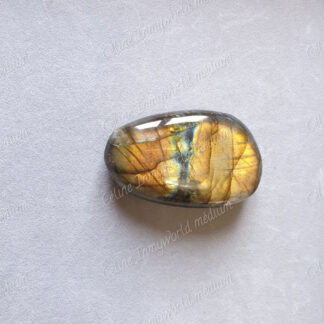 Pierre roulée en Labradorite modèle n°14