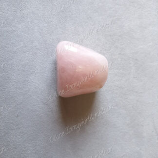 Pierre roulée en Quartz rose modèle n°15