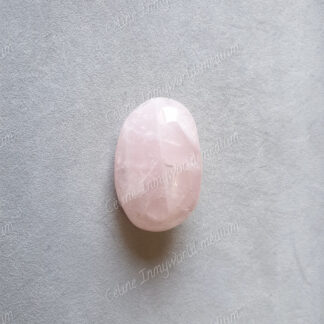 Pierre roulée en Quartz rose modèle n°34
