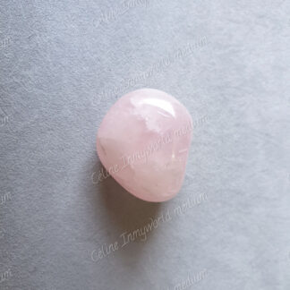 Pierre roulée en Quartz rose modèle n°40