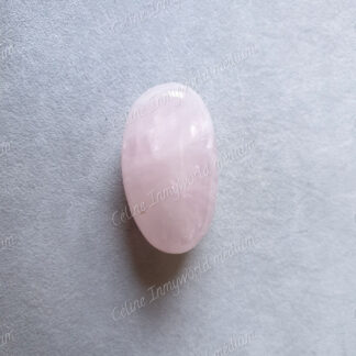 Pierre roulée en Quartz rose modèle n°46