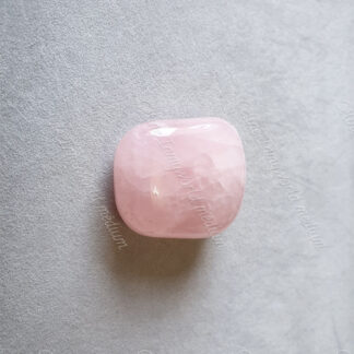 Pierre roulée en Quartz rose modèle n°53