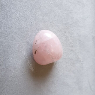Pierre roulée en Quartz rose modèle n°55