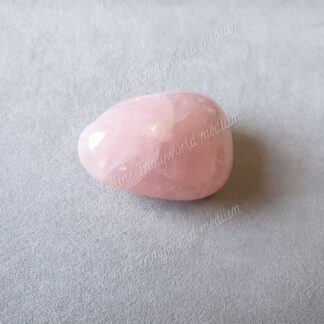 Pierre roulée en Quartz rose modèle n°60