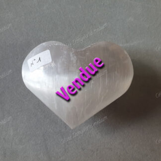 Pierre roulée coeur en Sélénite modèle n°1