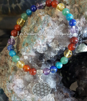 Bracelet des 7 chakras avec fleur de vie pour l'ancrage, la protection et l'abondance
