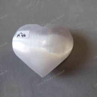 Pierre roulée coeur en Sélénite n°44