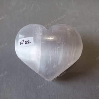 Pierre roulée coeur en Sélénite n°62