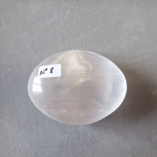 Pierre roulée savon en Sélénite modèle n°8