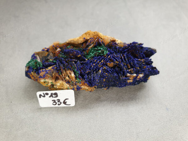 Druse d'Azurite-malachite et Baryte brune brutes modèle n°19