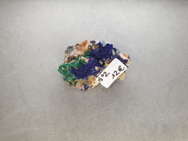 Druse d'Azurite-malachite et Baryte brune brutes modèle n°2