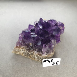 Druse d'Améthyste brute modèle n°45