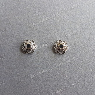 Séparateur 4mm argenté en forme de Fleur d'enrobage de perles (2)