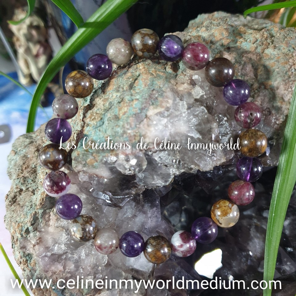 Bracelet pour aider au deuil, en Eudialyte, Améthyste foncée et Opale noble léopard
